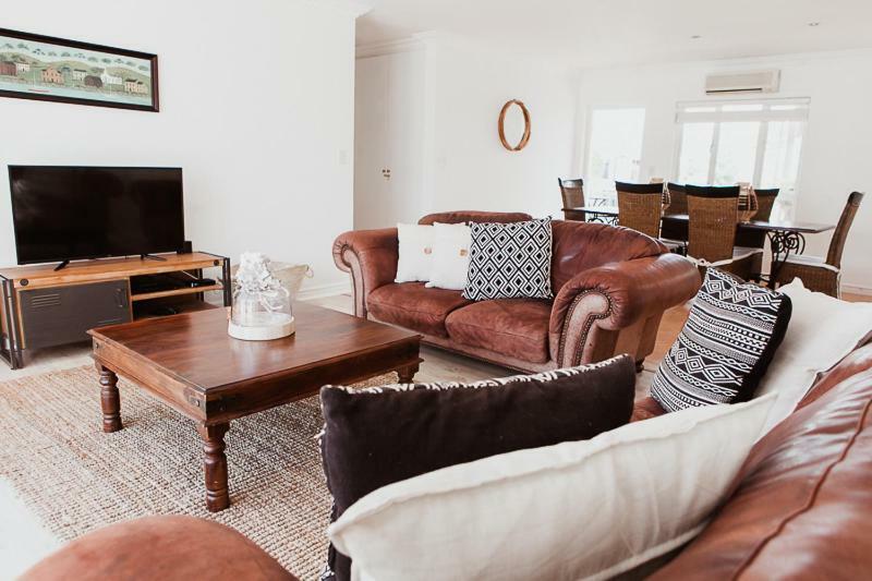 One On Gray Apartment Knysna Zewnętrze zdjęcie